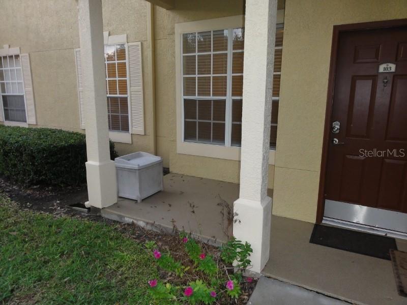 CRESCENT PLACE AT LAKE LOTUS CONDO - Residential Lease