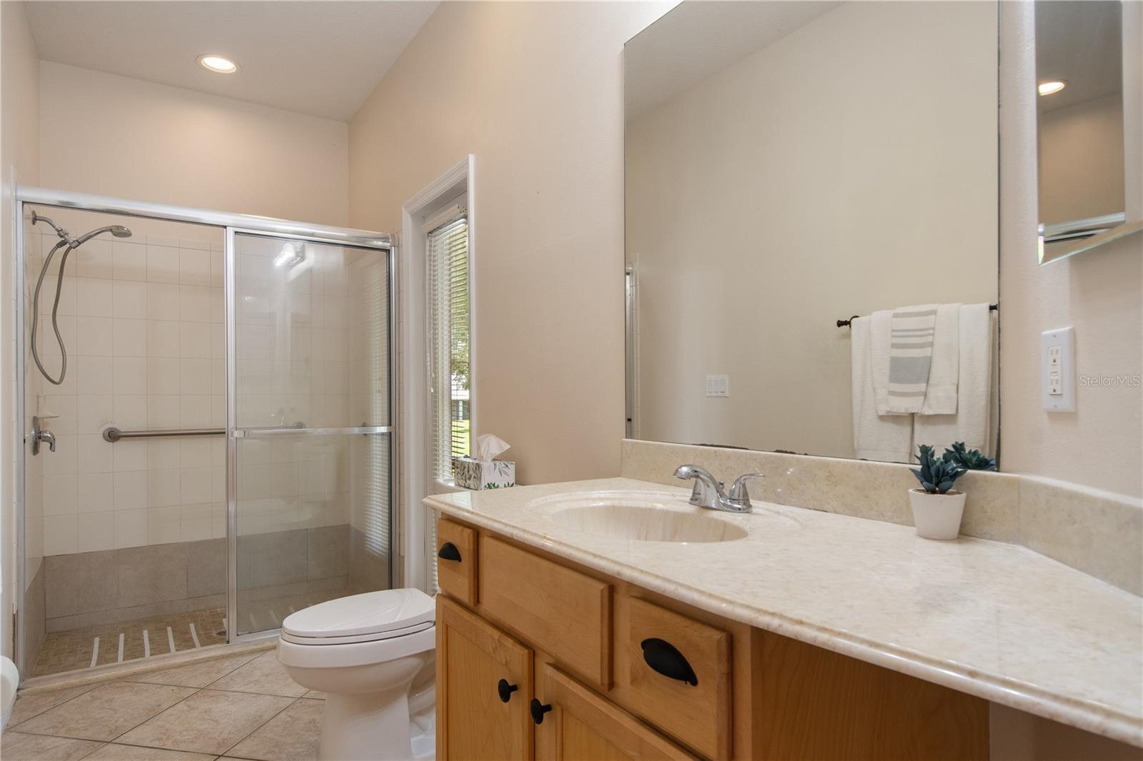 PALISADES PH 02D LT 270 PB 52 PG 21-23 - Residential