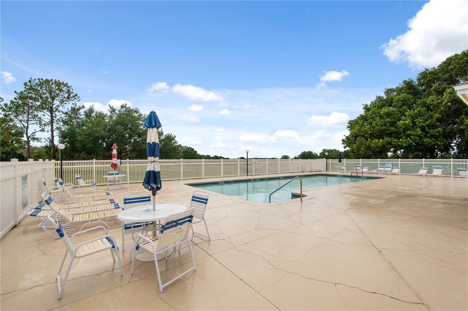 PALISADES PH 02D LT 270 PB 52 PG 21-23 - Residential