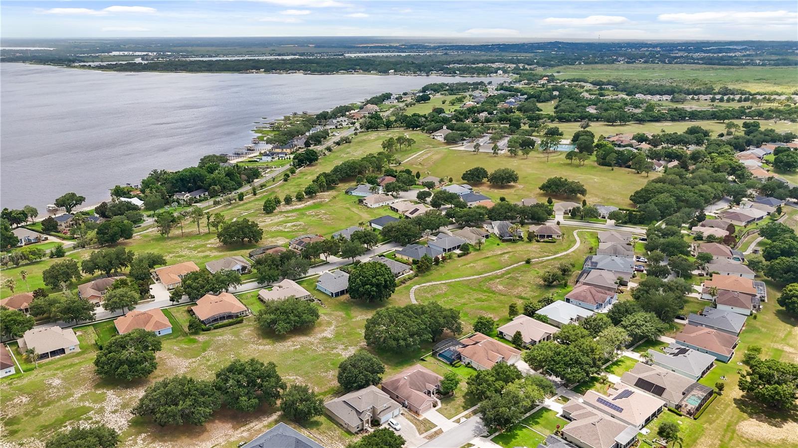 PALISADES PH 02D LT 270 PB 52 PG 21-23 - Residential