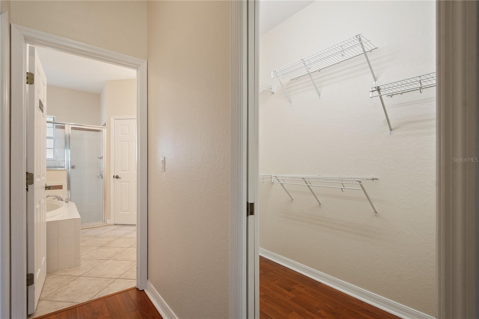 PALISADES PH 02D LT 270 PB 52 PG 21-23 - Residential