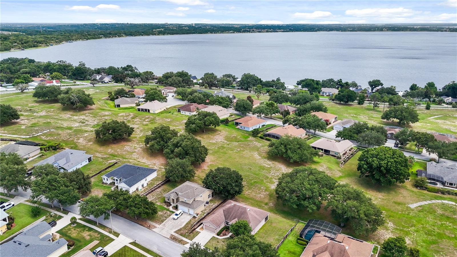PALISADES PH 02D LT 270 PB 52 PG 21-23 - Residential