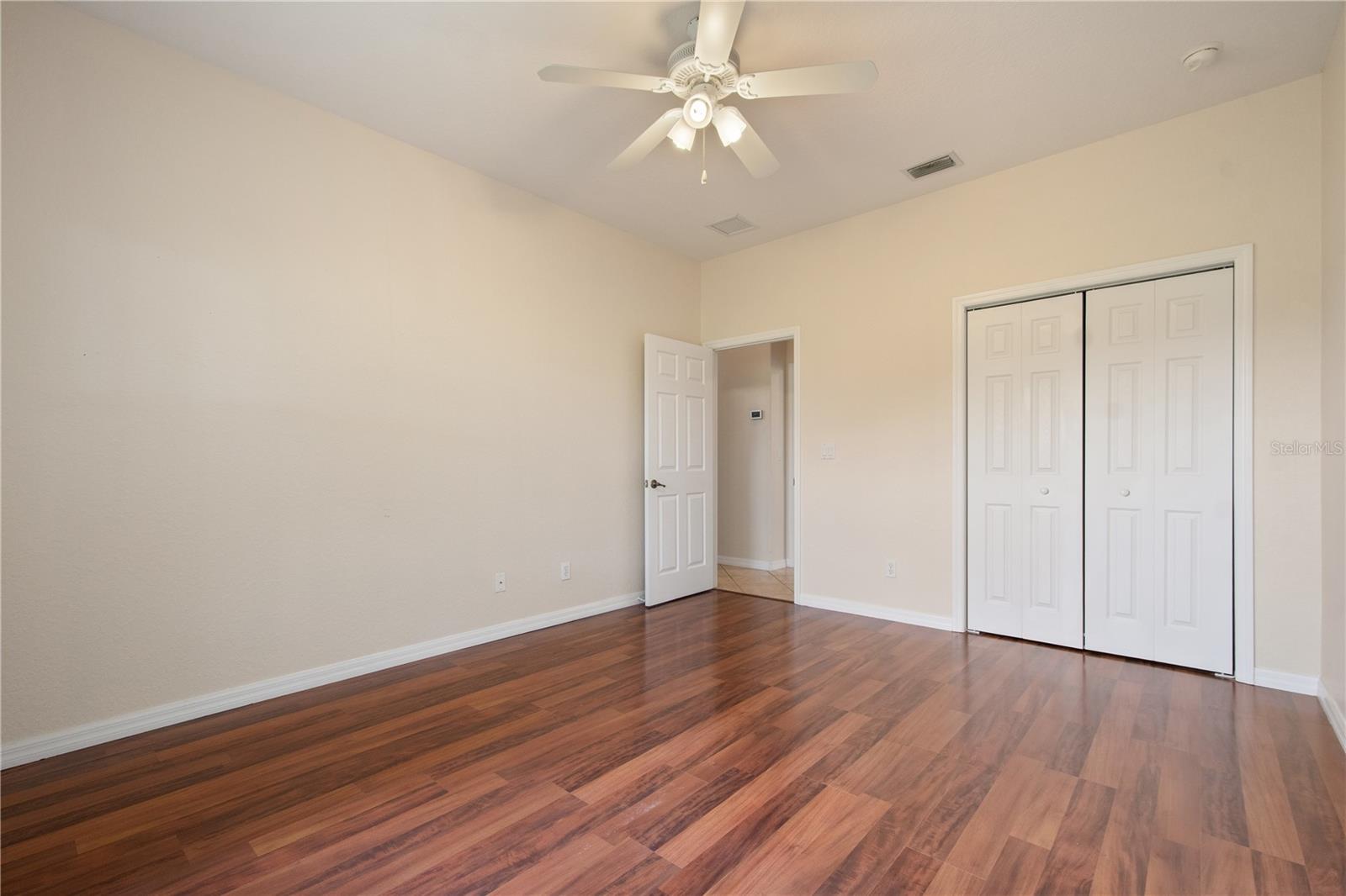 PALISADES PH 02D LT 270 PB 52 PG 21-23 - Residential