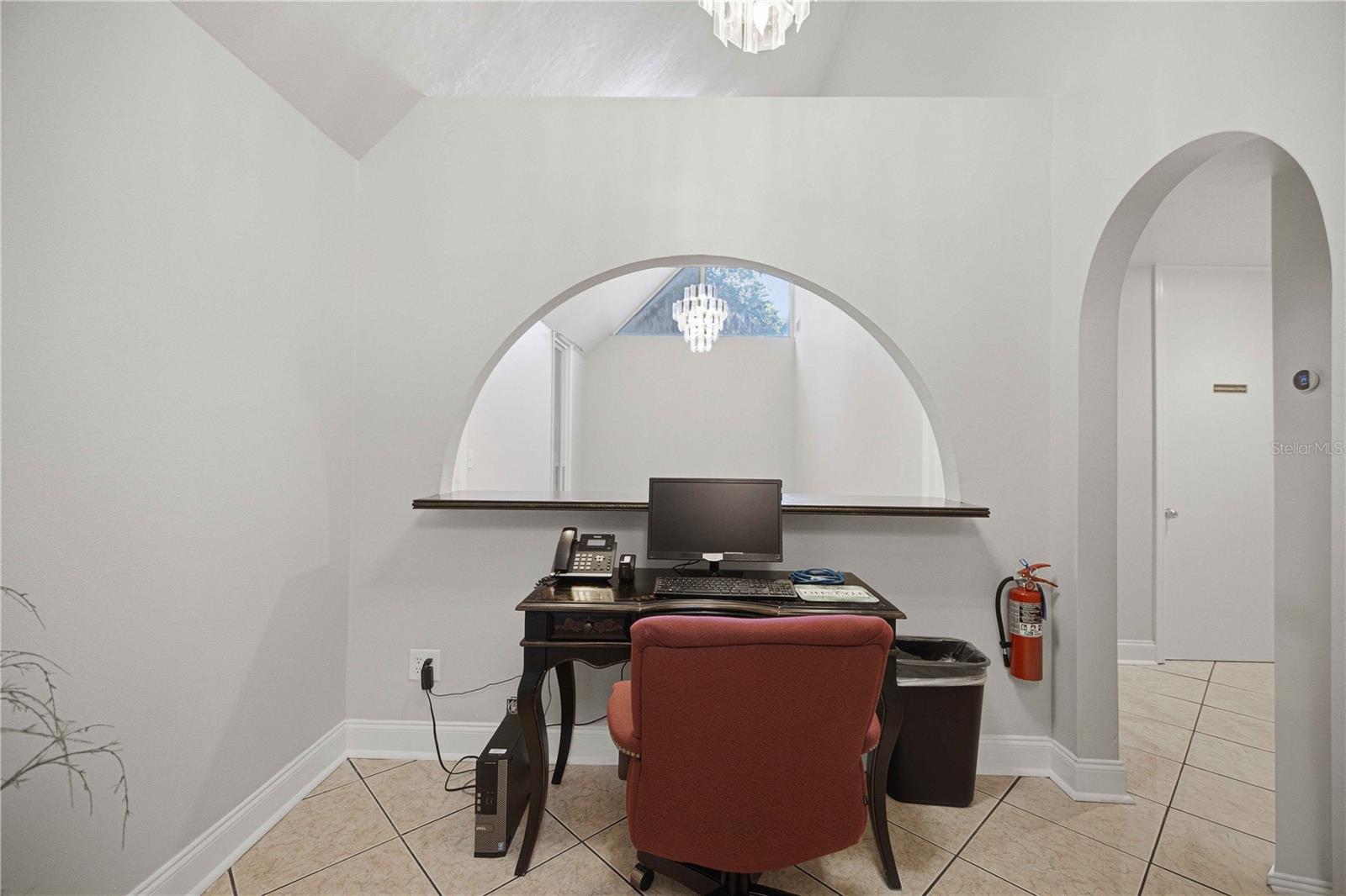 ORANGE VIEW - Commercial Sale