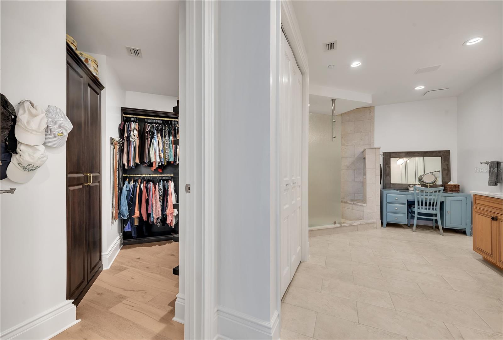 VIZCAYA AT REDINGTON BEACH CONDO - Residential