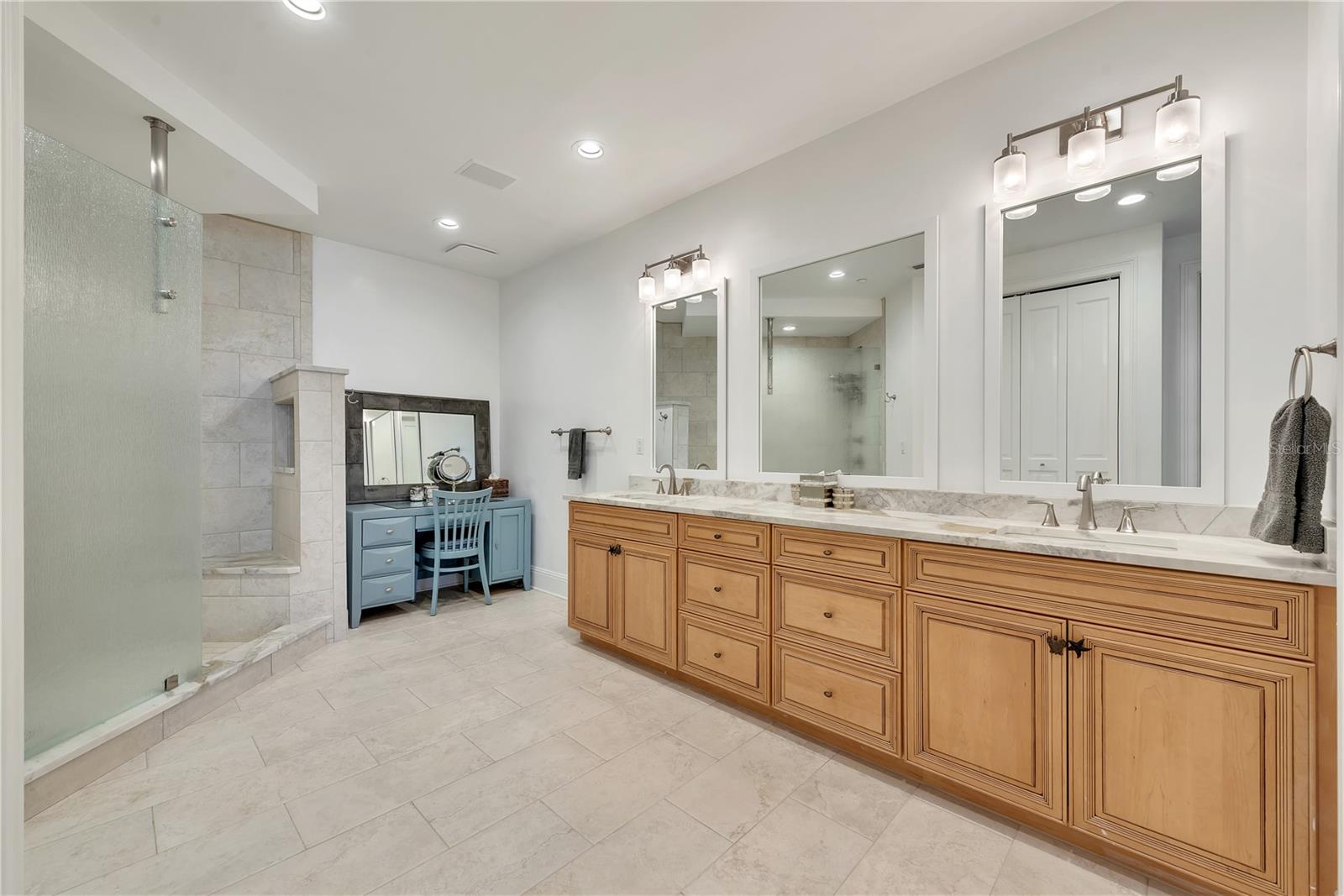 VIZCAYA AT REDINGTON BEACH CONDO - Residential