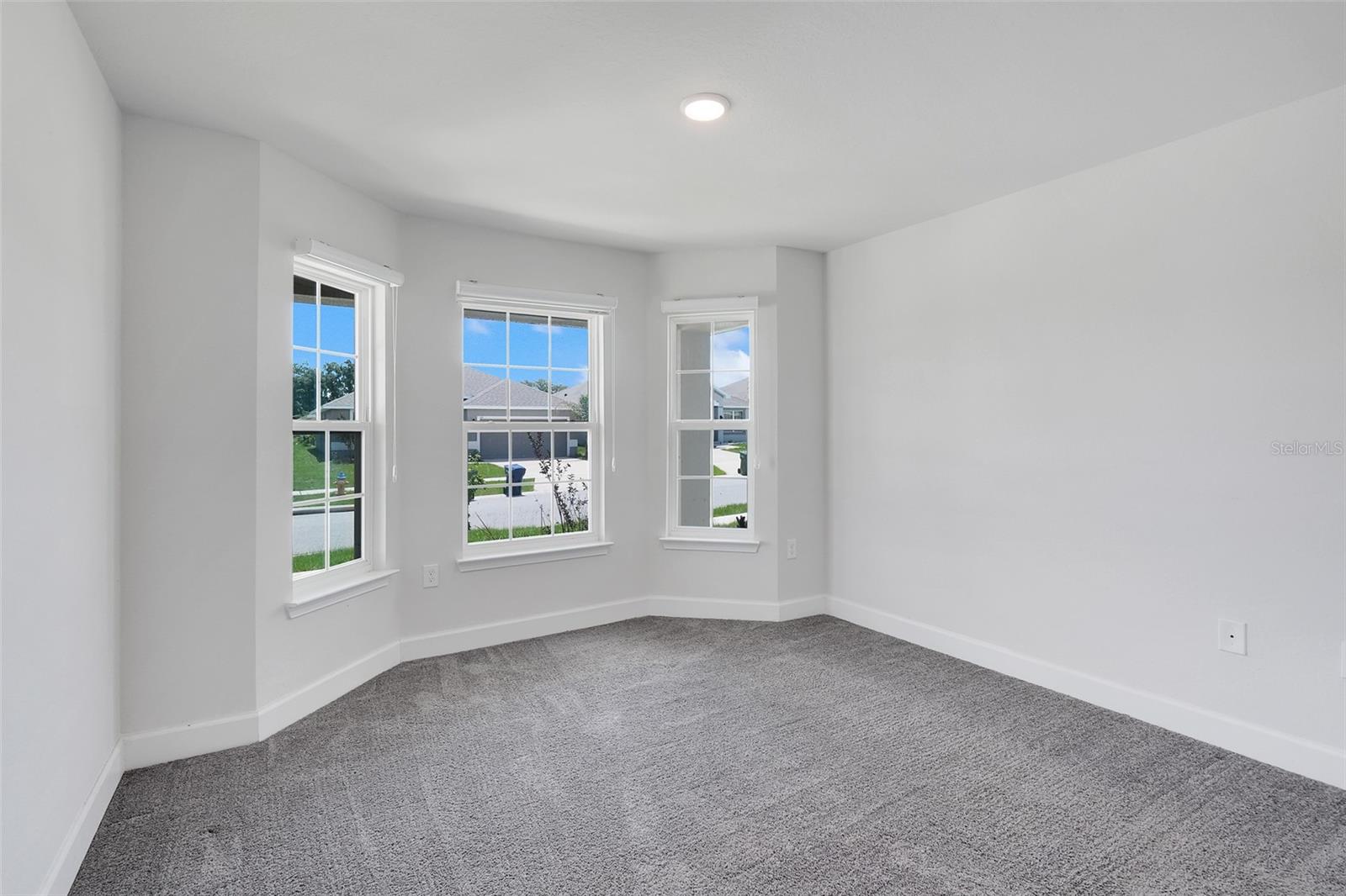 KRENSON BAY - Residential
