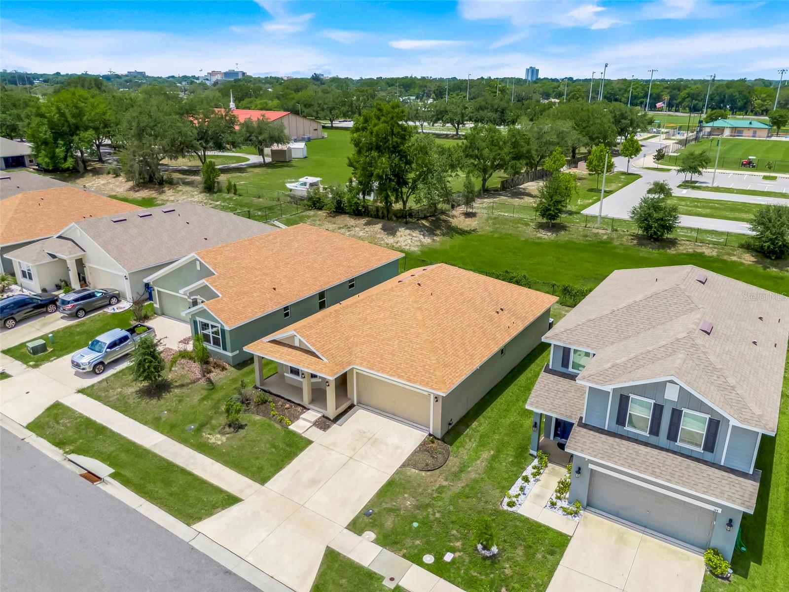 KRENSON BAY - Residential