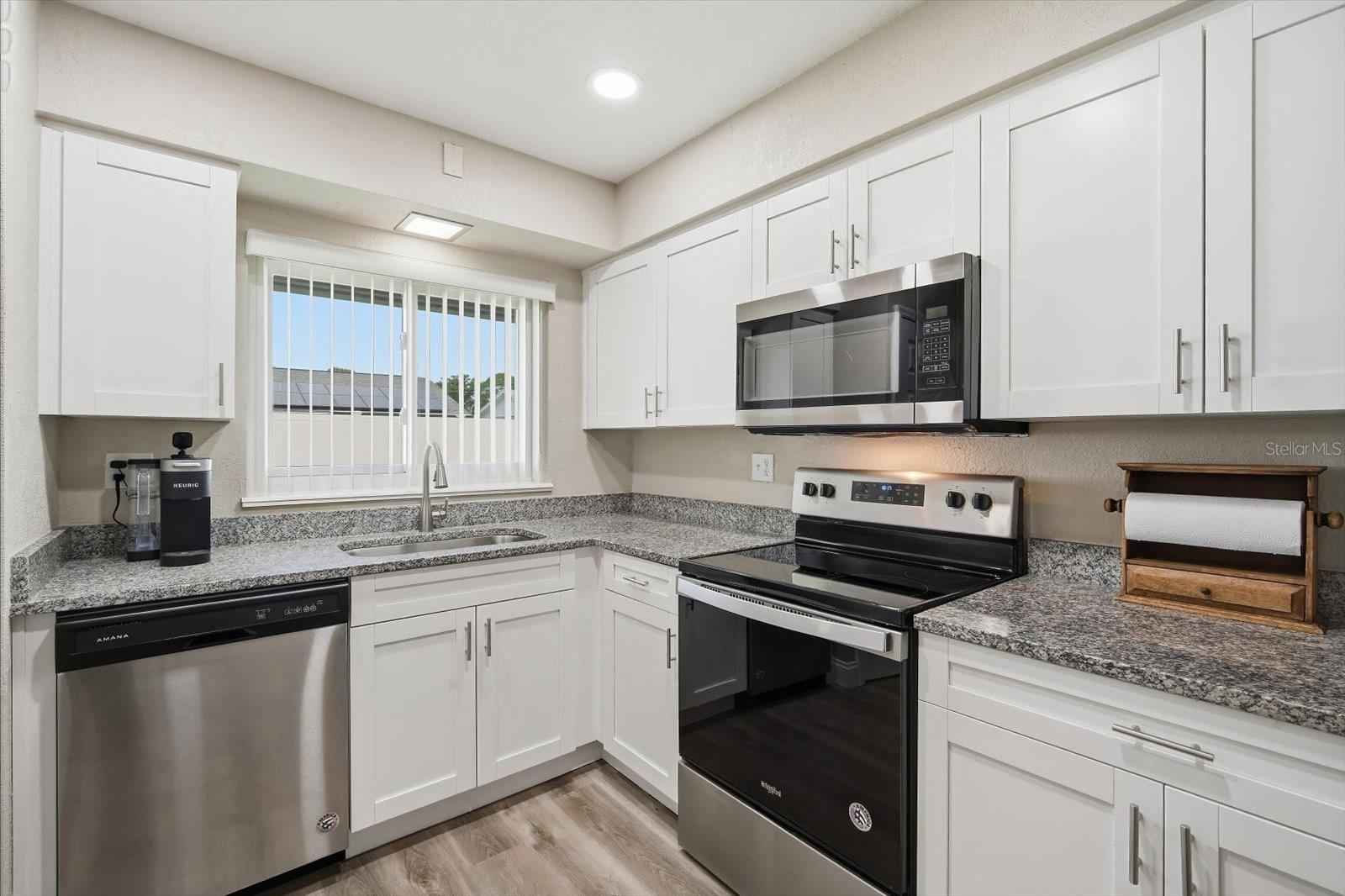 DEL WEBBS SUN CITY FLORIDA UN - Residential