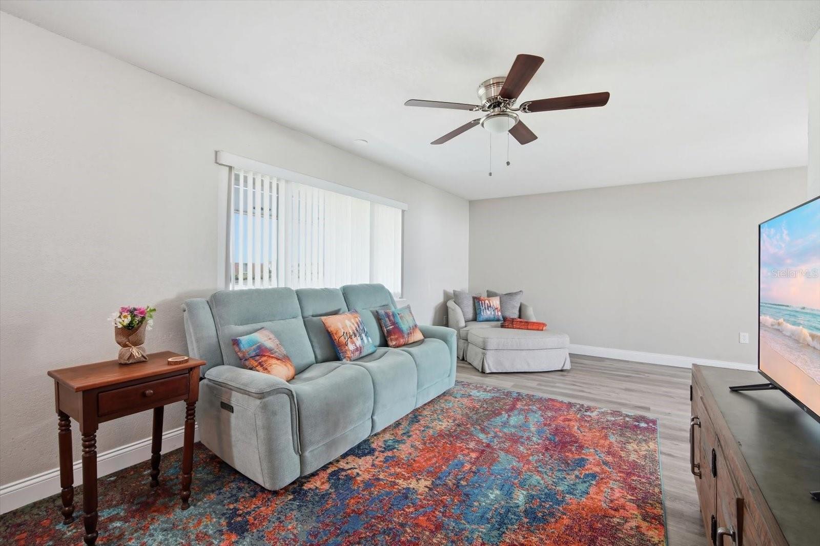 DEL WEBBS SUN CITY FLORIDA UN - Residential