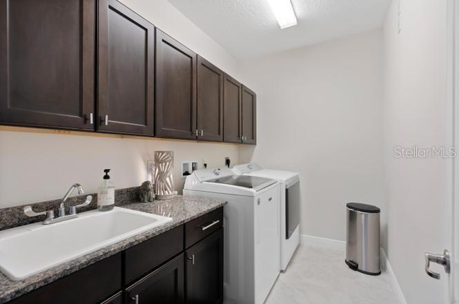 OAKTON PRESERVE - Residential