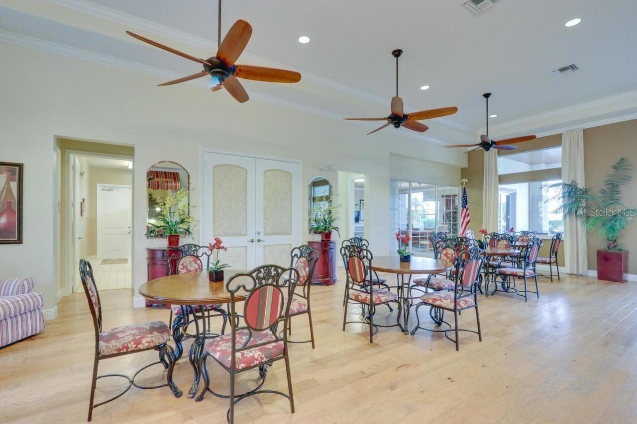OAKTON PRESERVE - Residential