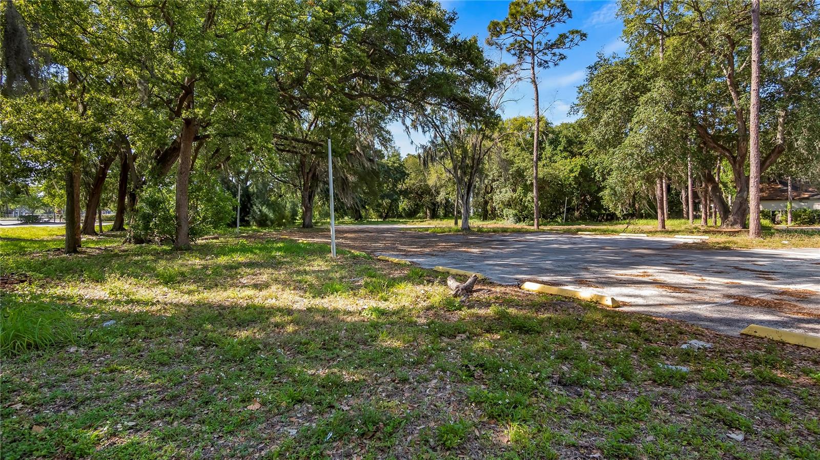 Beautiful 4.417 acre (MOL) lot all clear, high and dry, buildable lot(s). This is great opportunity to purchase a great piece of land located in the
heart of Kissimmee. This property is currently zoned High-Density, situated in the most strategic area of Osceola County. Just minutes to Walt
Disney World, Orlando International Airport, malls, restaurants, hospitals, resort areas and more. Conveniently located close to major highways
such as I-4 and the turnpike accessing transportation routes for commuting or travel. Presents an exceptional opportunity for those seeking to
invest. This property is poised to capitalize on the areas booming growth of Osceola County. Don't miss out the chance to own this land. Act now
and make it yours.