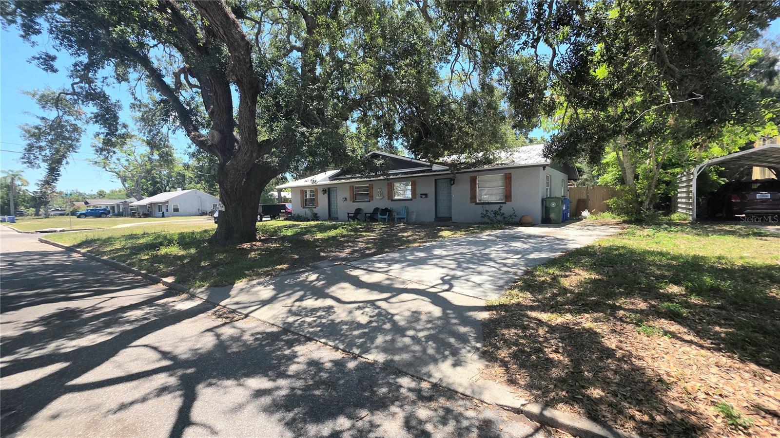 PELOTS ADD TO MANATEE RESUBDIVIDED - Residential Income