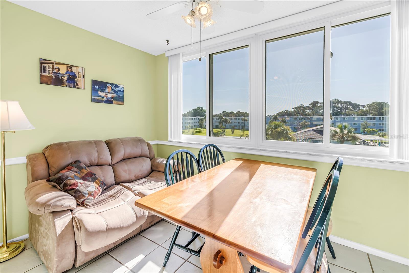 WINSTON PARK NORTHEAST - Residential