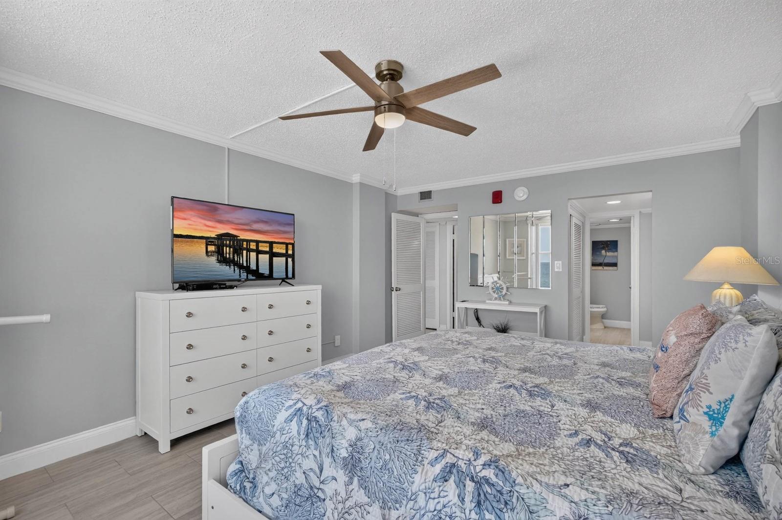 AQUARIUS OCEANFRONT - Residential