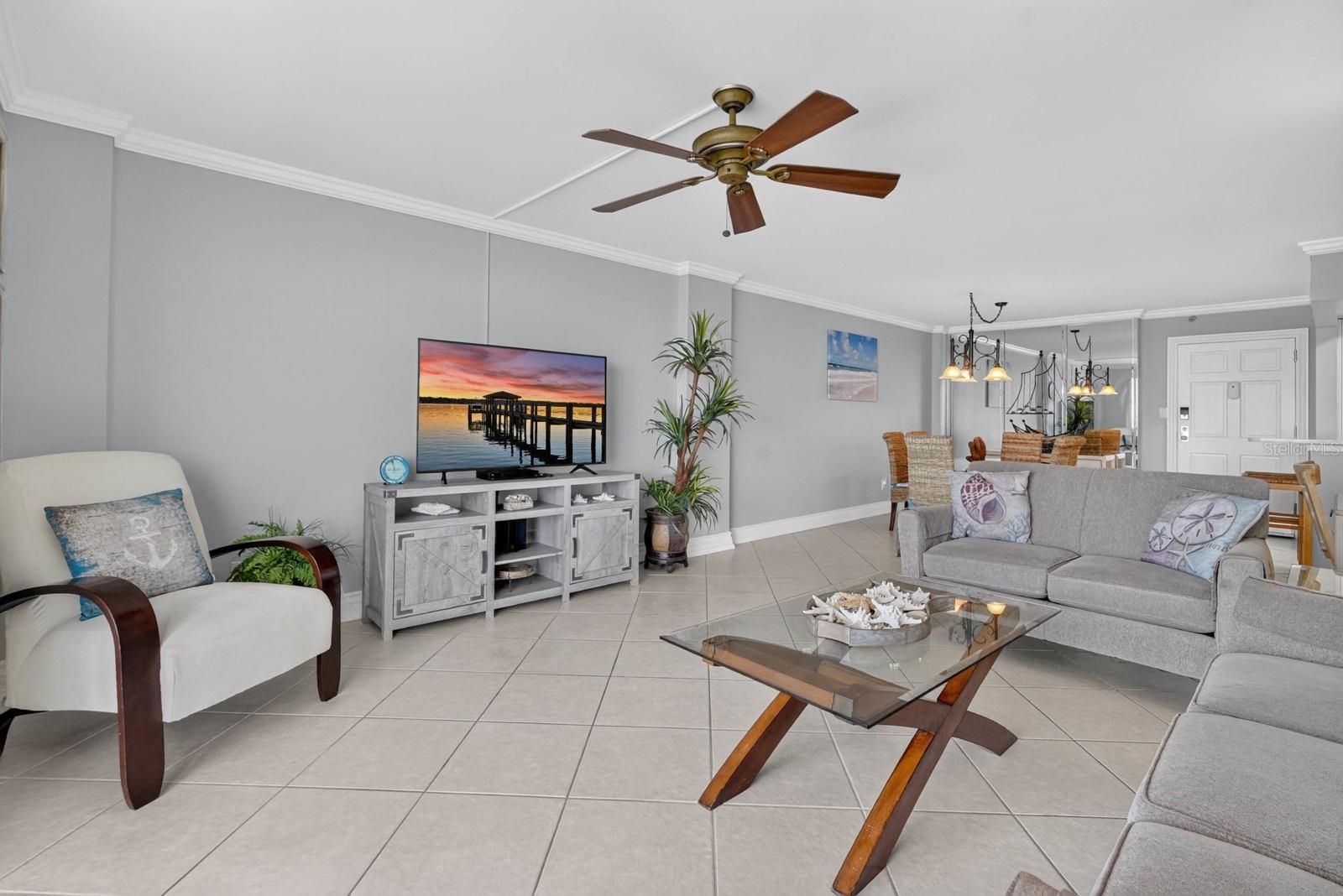 AQUARIUS OCEANFRONT - Residential