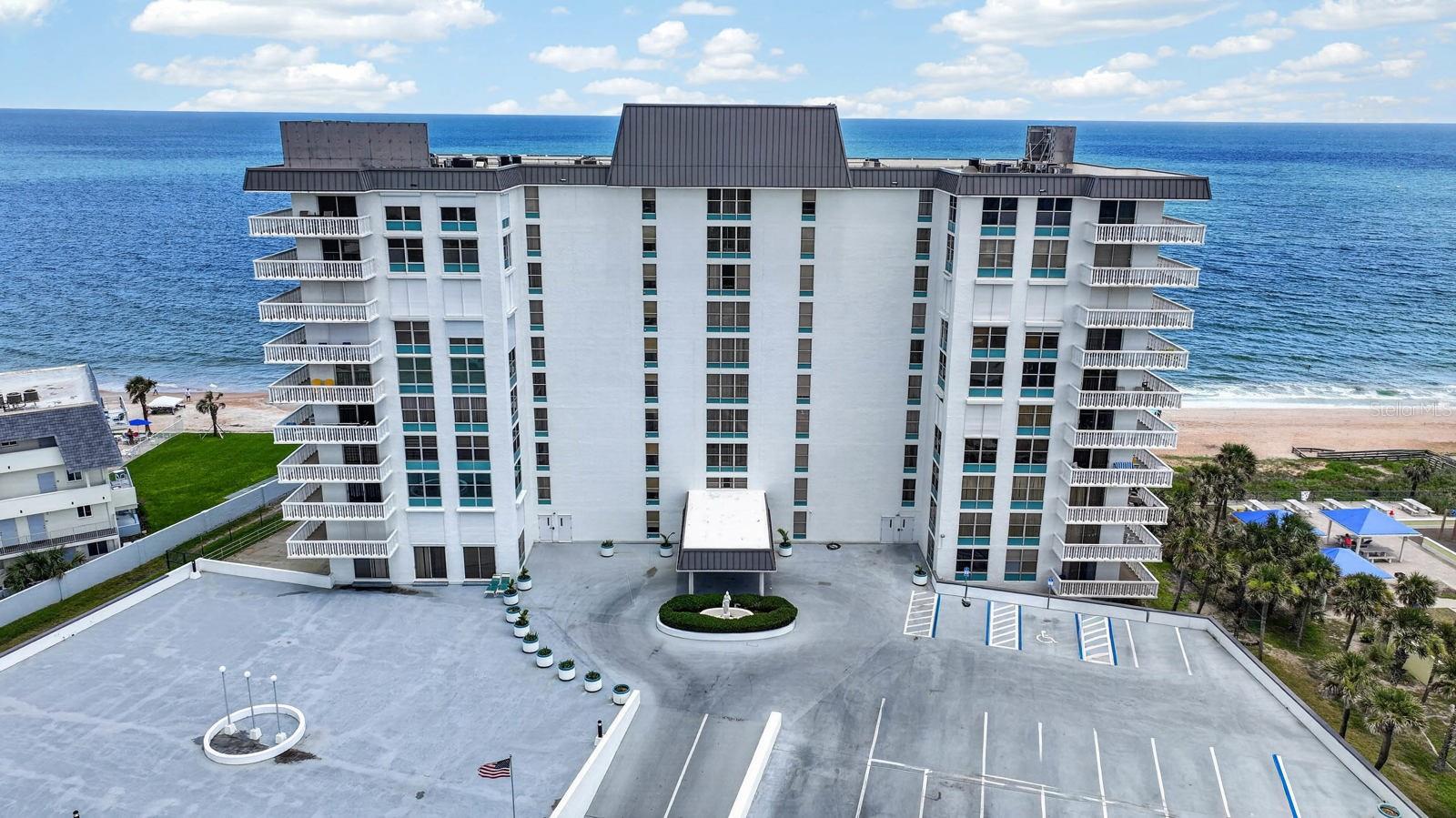 AQUARIUS OCEANFRONT - Residential
