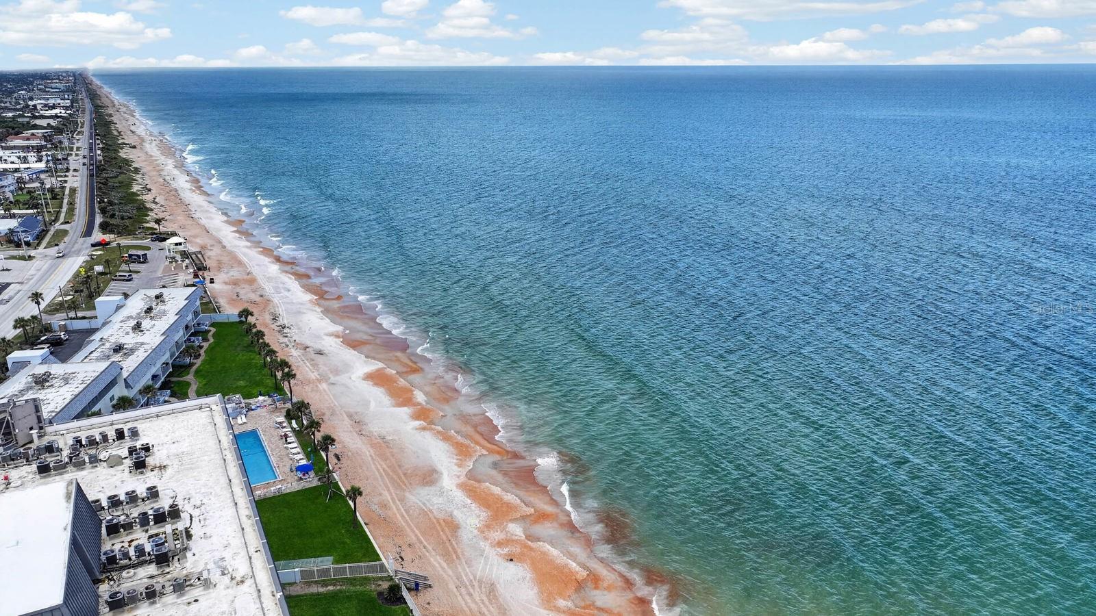 AQUARIUS OCEANFRONT - Residential