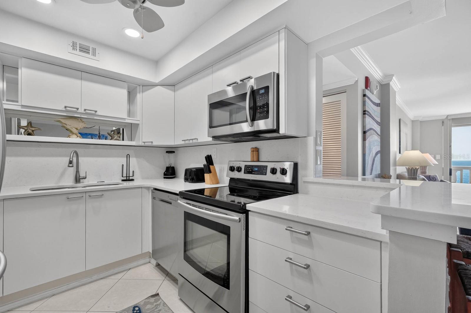 AQUARIUS OCEANFRONT - Residential