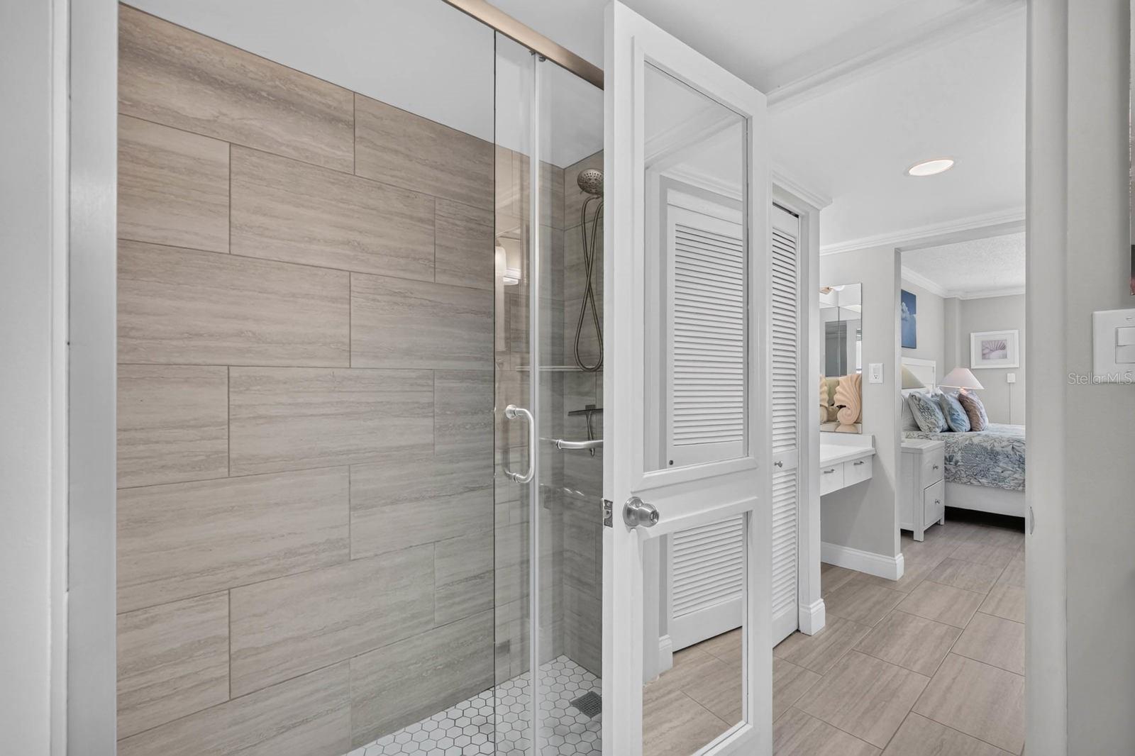 AQUARIUS OCEANFRONT - Residential