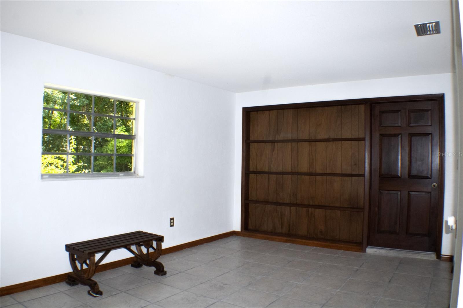 TREVASKIS LT 21 BLK 30 ORANGE CITY - Residential