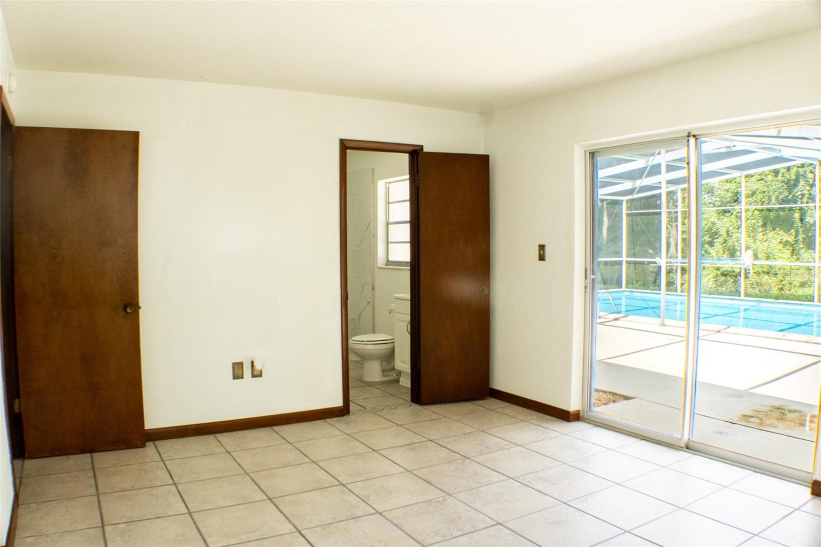 TREVASKIS LT 21 BLK 30 ORANGE CITY - Residential