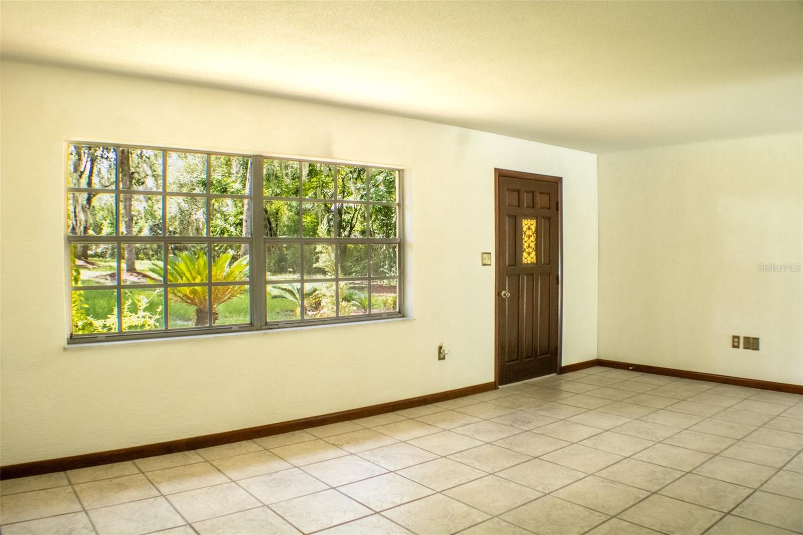 TREVASKIS LT 21 BLK 30 ORANGE CITY - Residential