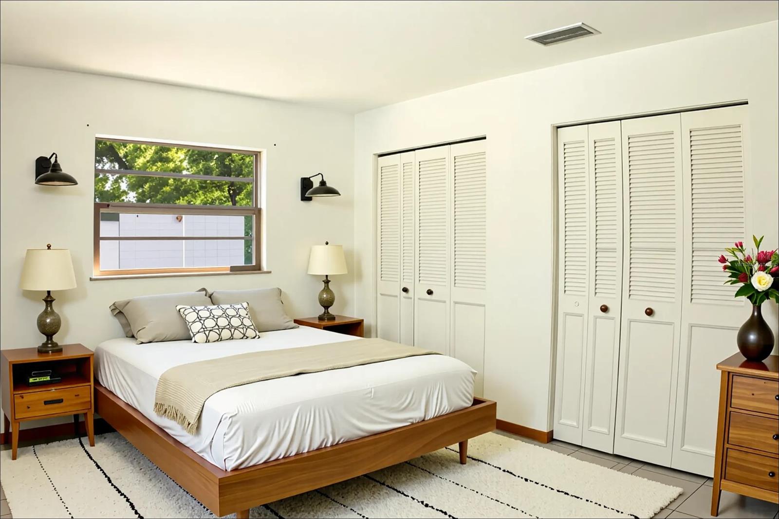 TREVASKIS LT 21 BLK 30 ORANGE CITY - Residential