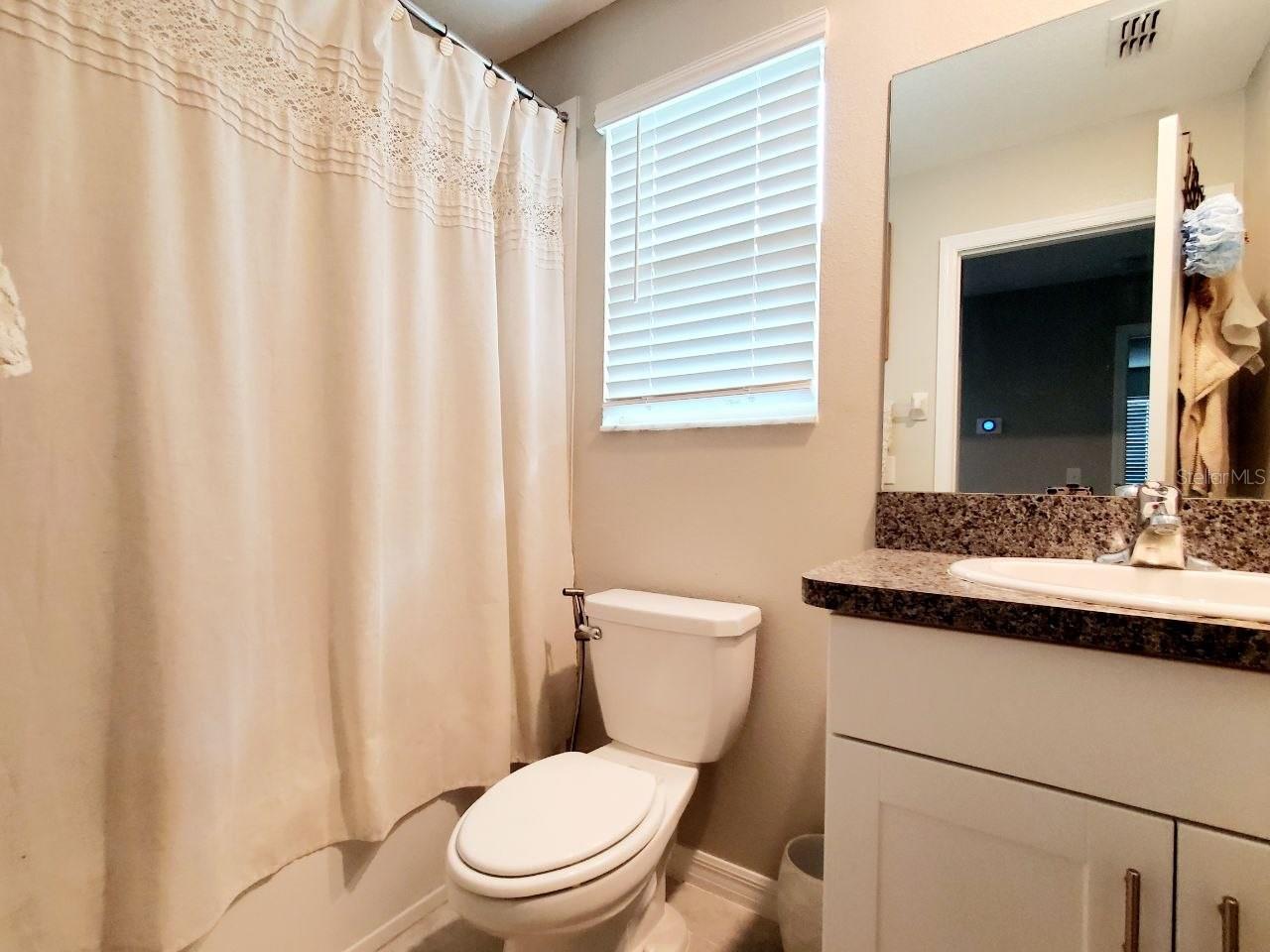 TOUCHSTONE PH 4 - Residential Lease