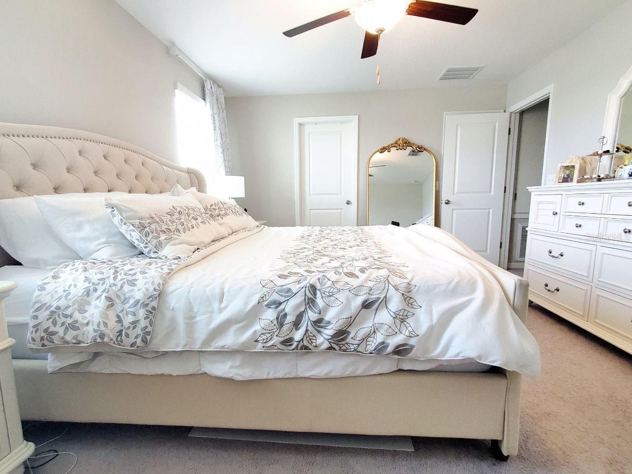 TOUCHSTONE PH 4 - Residential Lease