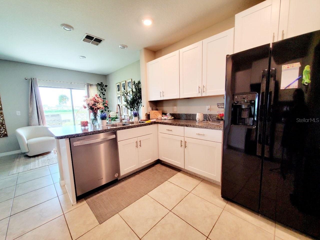 TOUCHSTONE PH 4 - Residential Lease