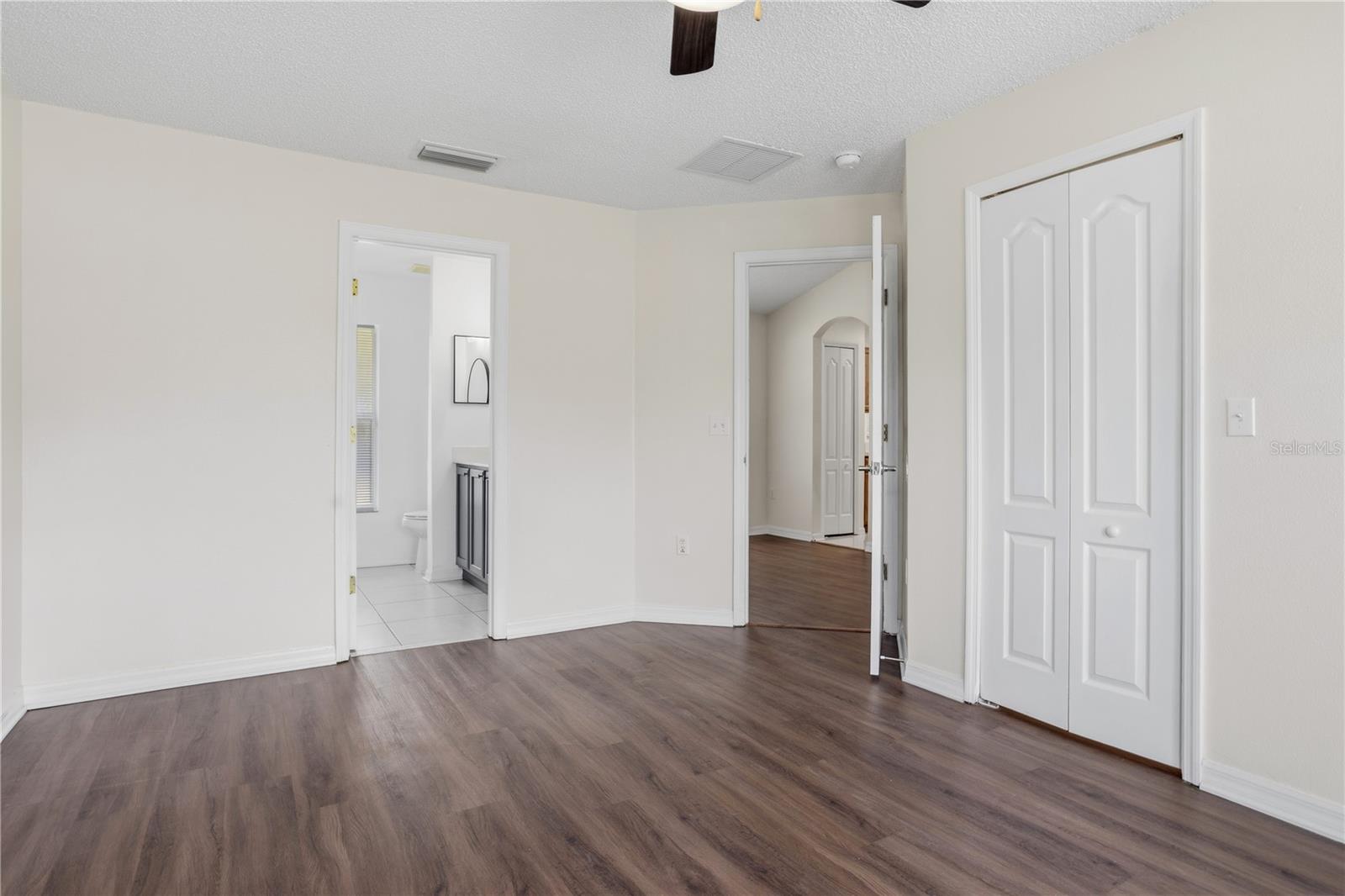 DELTONA LAKES - Residential