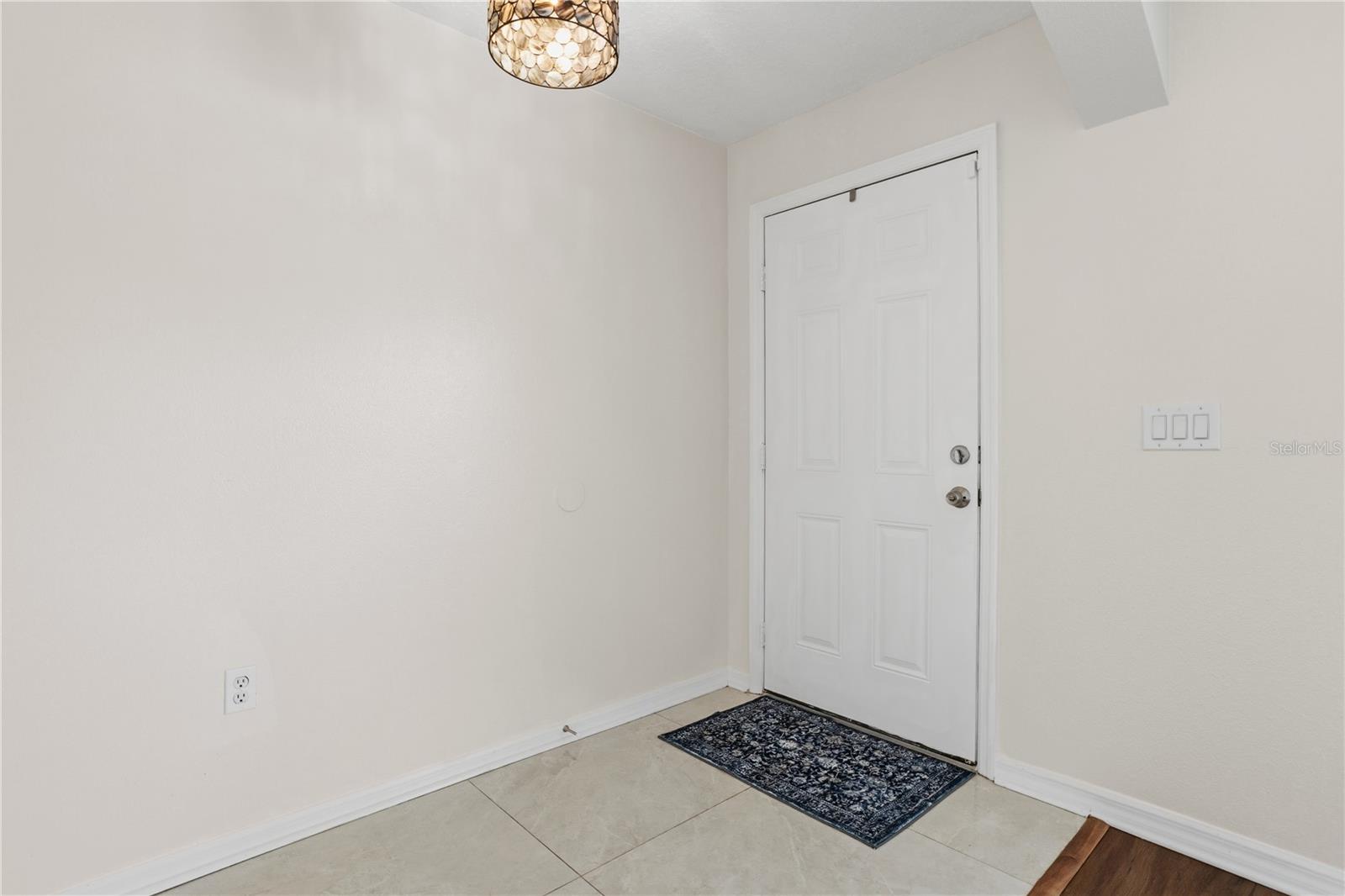 DELTONA LAKES - Residential