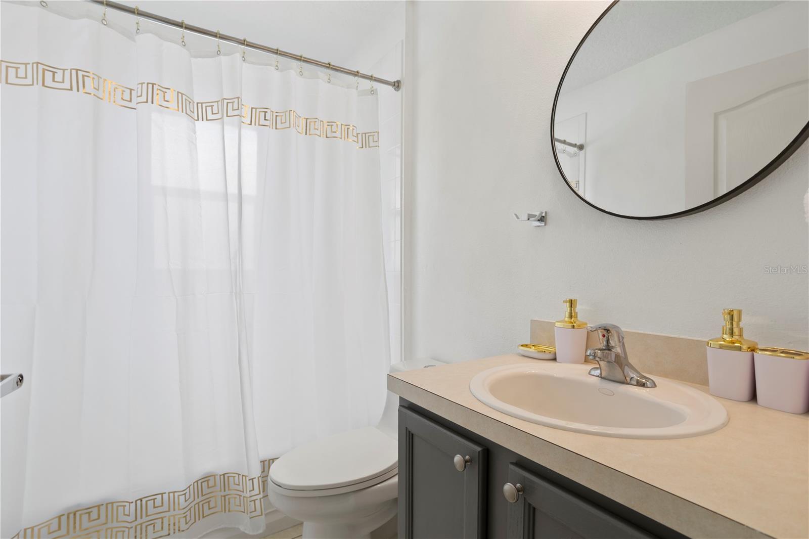 DELTONA LAKES - Residential