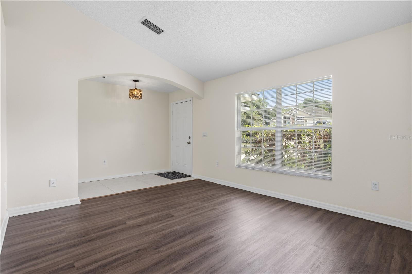 DELTONA LAKES - Residential