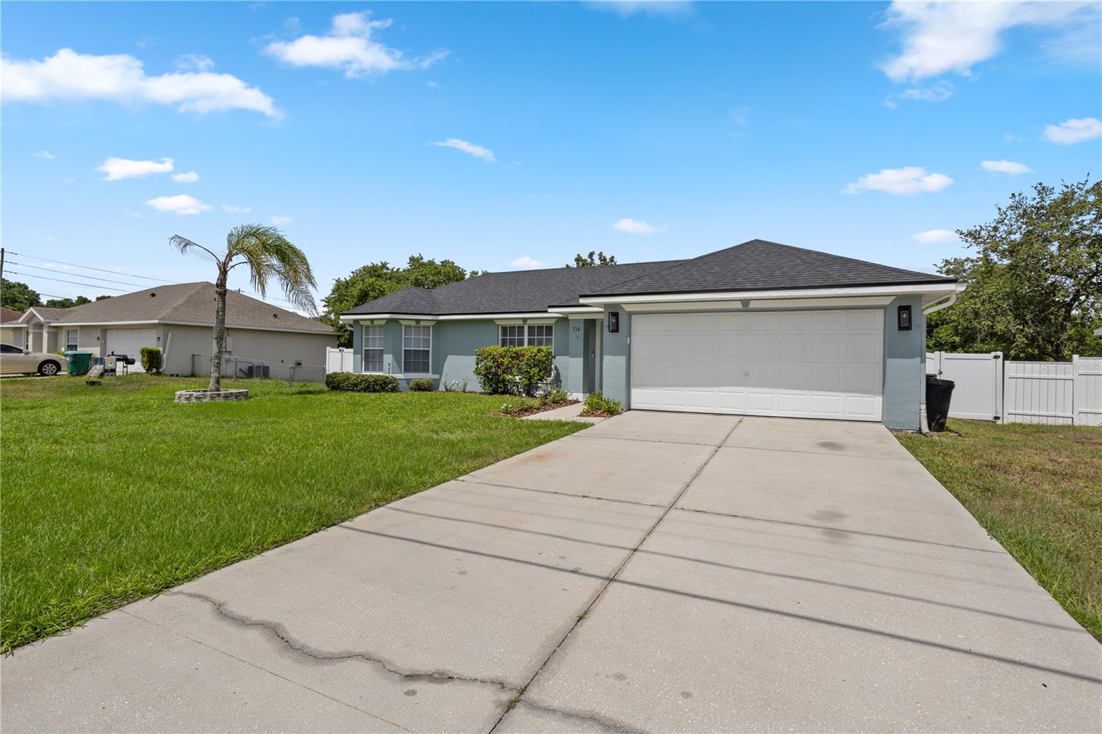 DELTONA LAKES - Residential