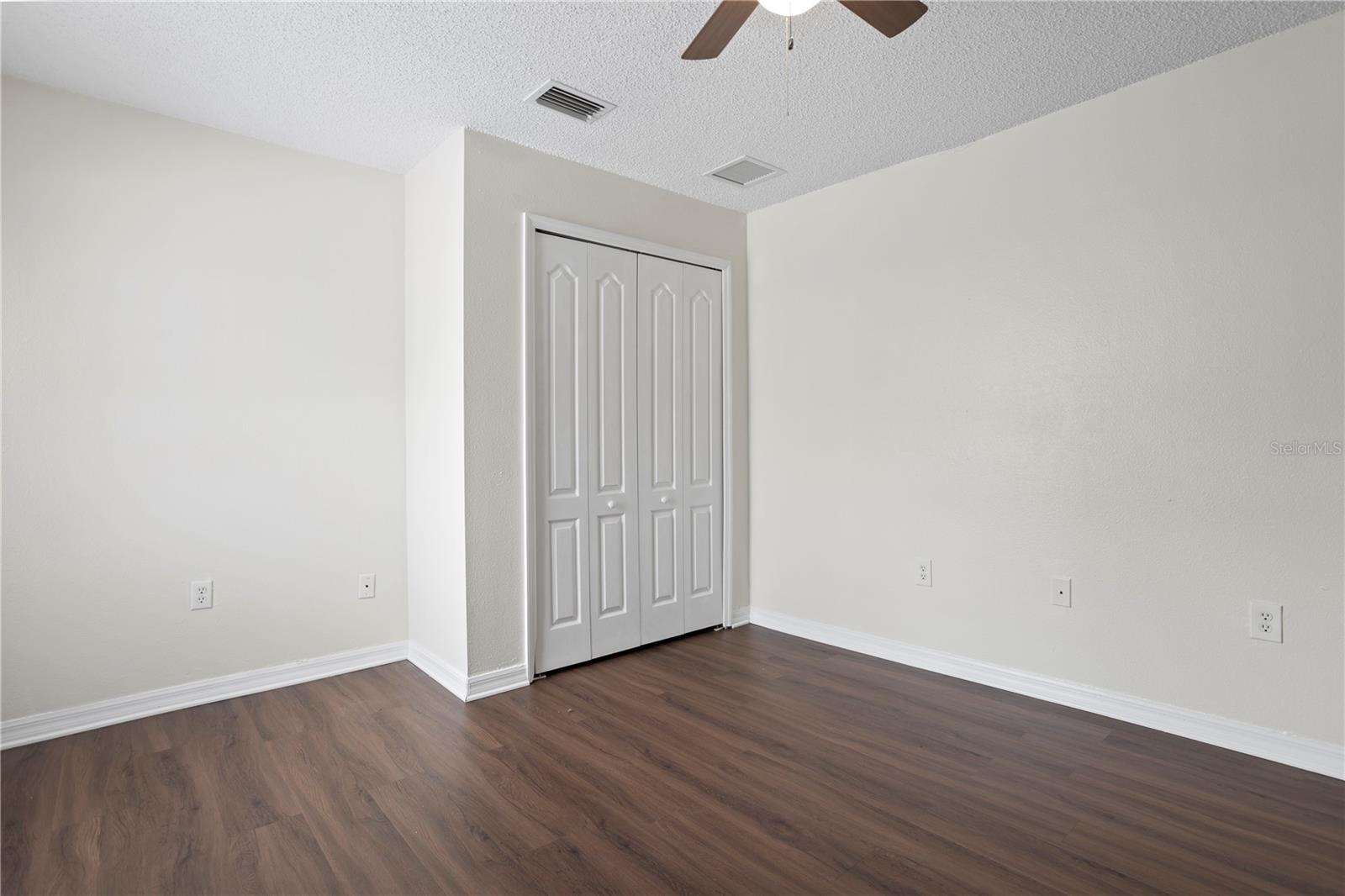DELTONA LAKES - Residential
