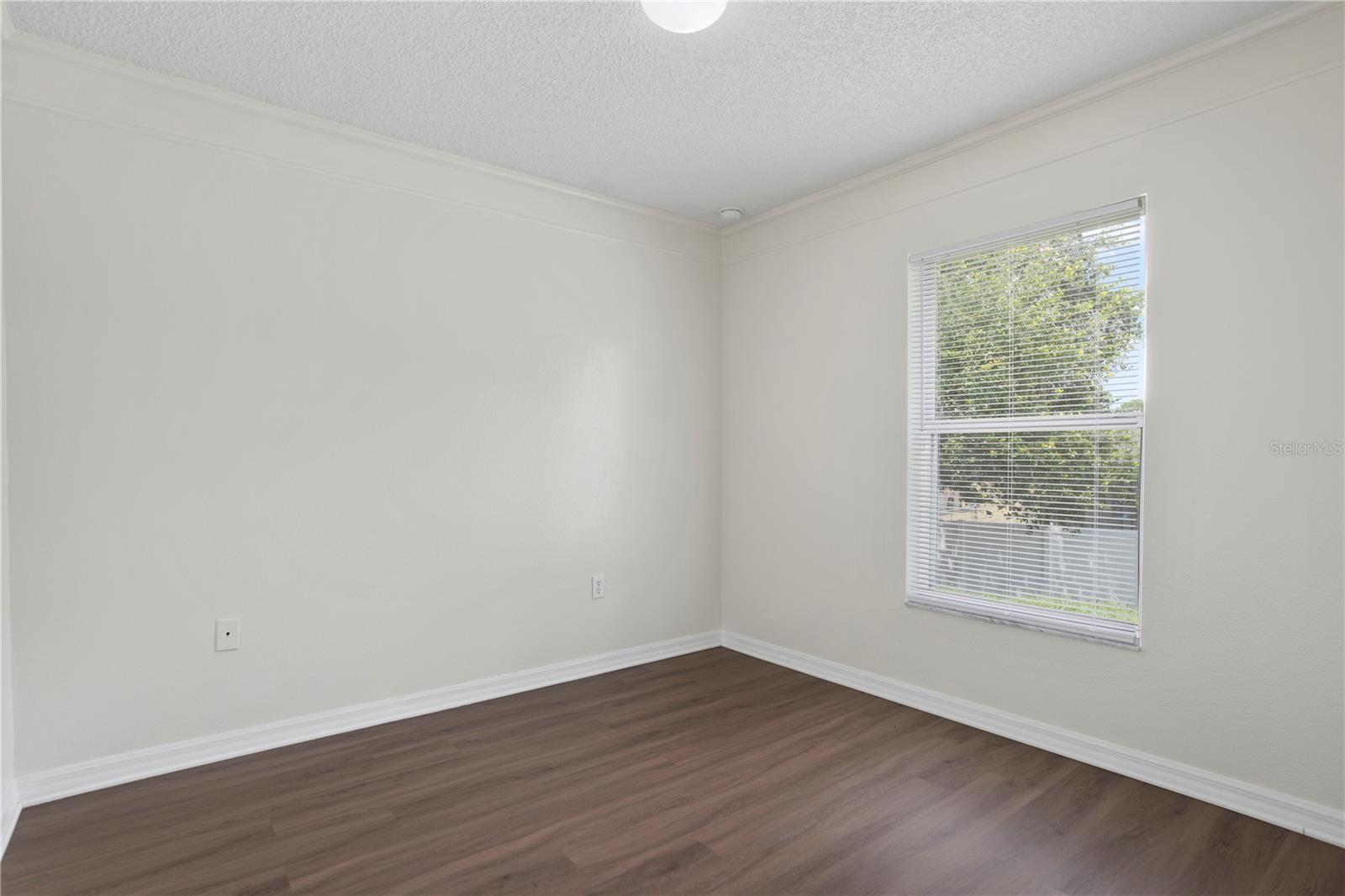 DELTONA LAKES - Residential