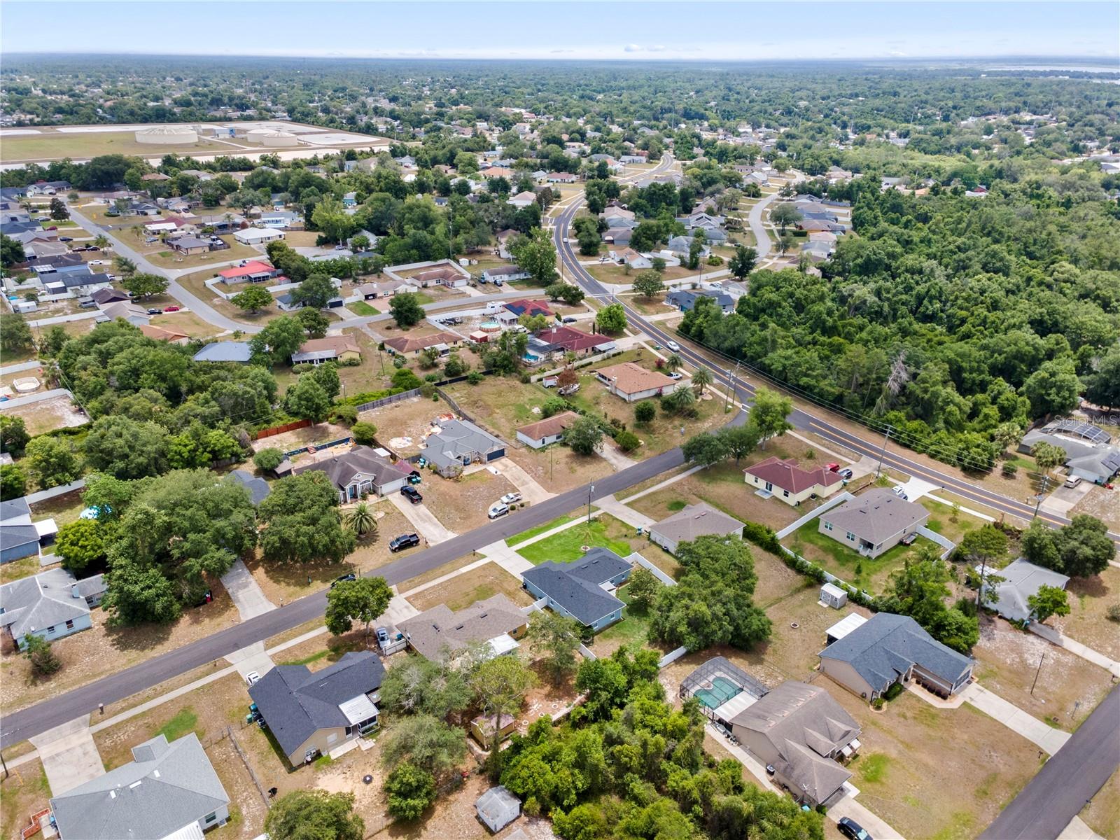 DELTONA LAKES - Residential