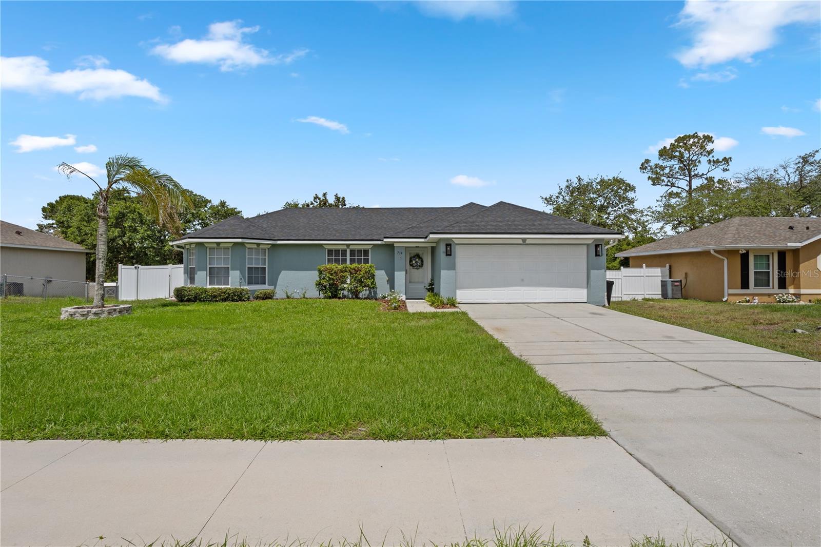 DELTONA LAKES - Residential