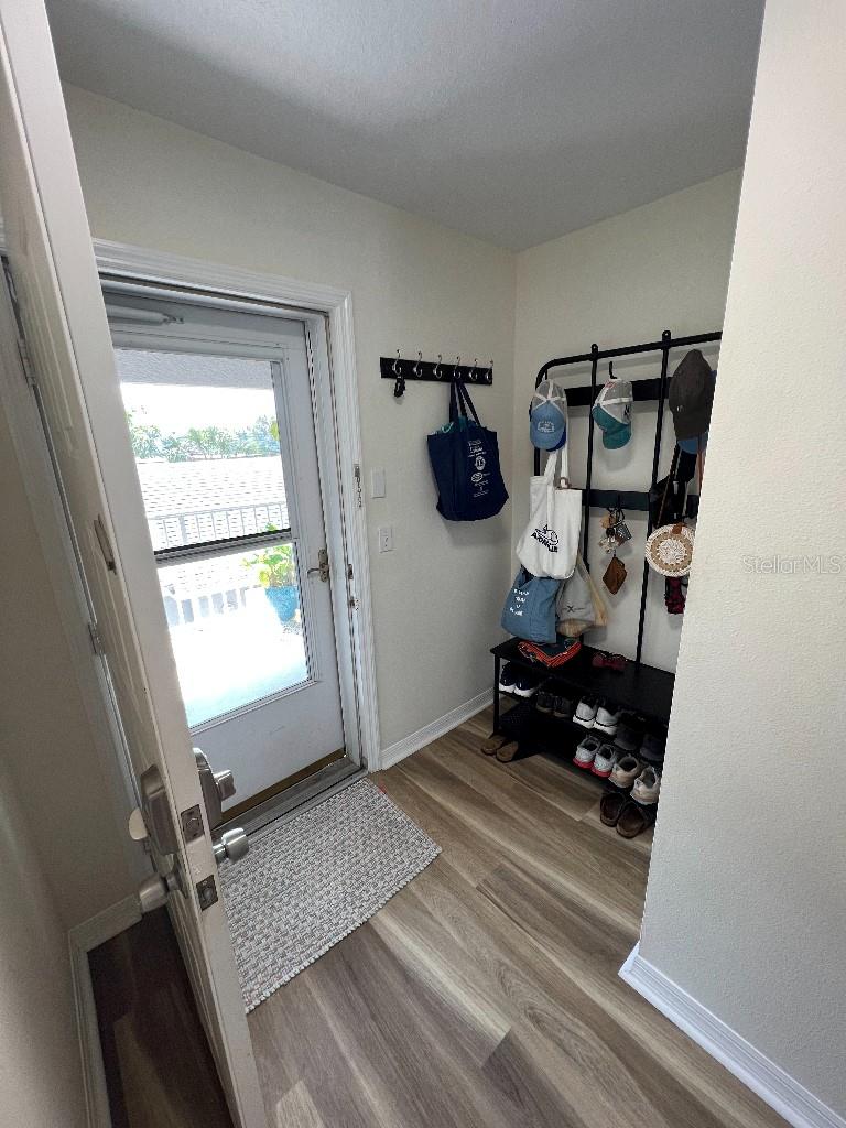BAY POINTE VILLAS CONDO - Residential