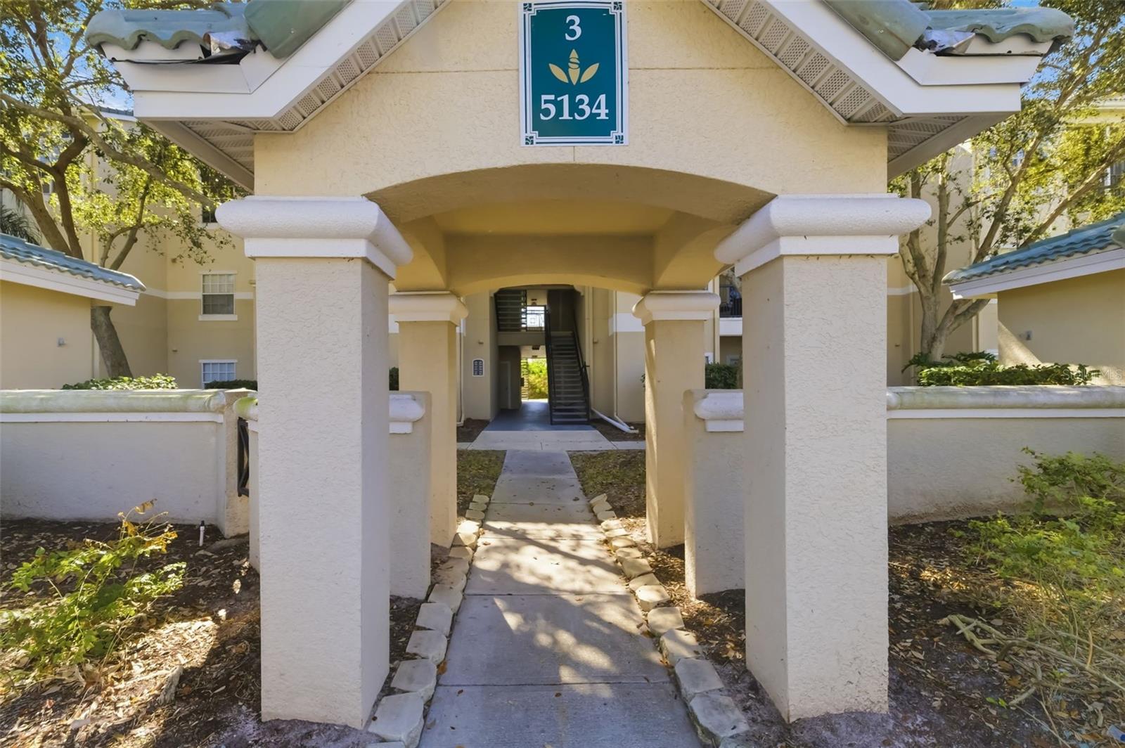 SERENADE ON PALMER RANCH - Residential