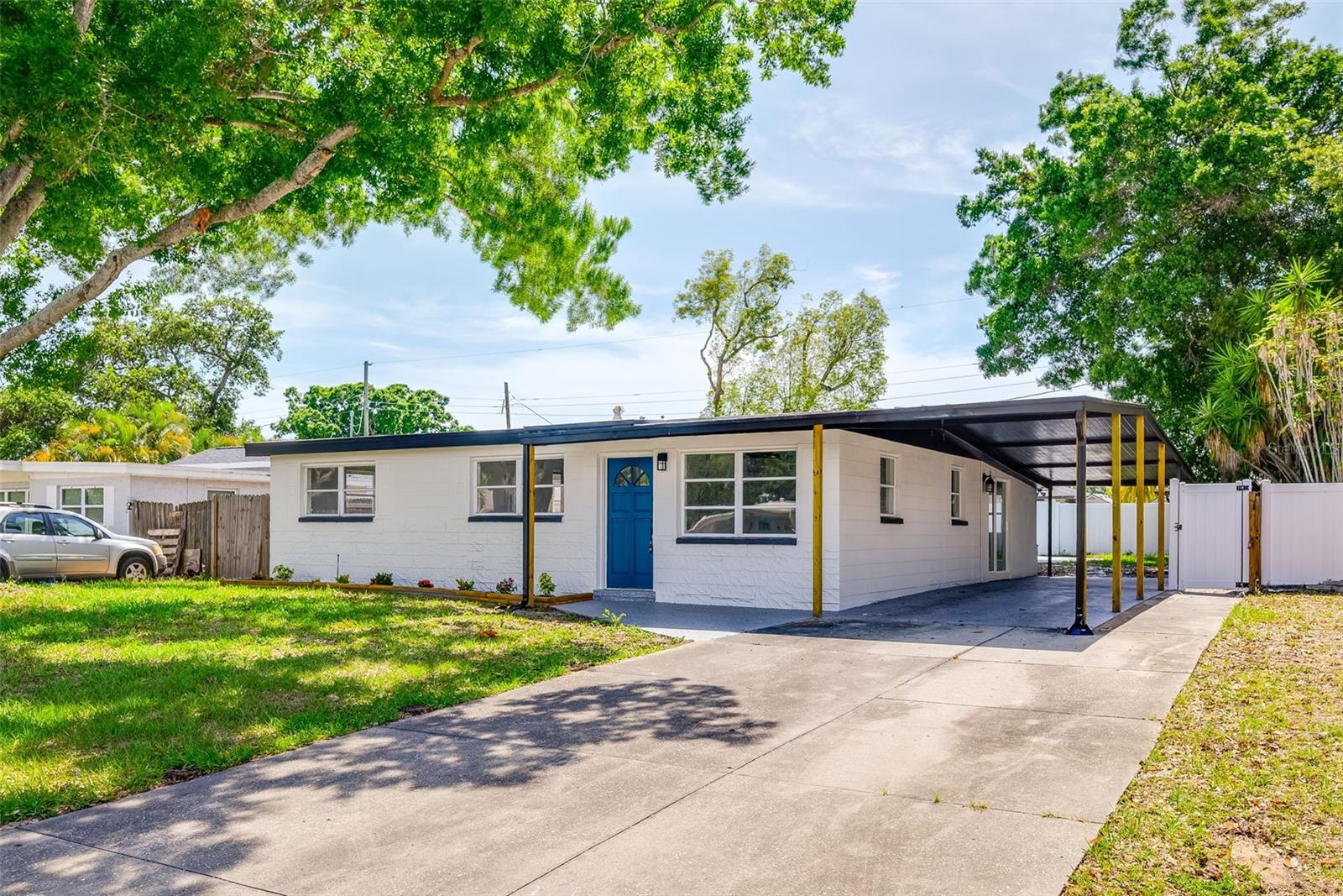 SEMINOLE LAKE VILLAGE 2ND ADD - Residential