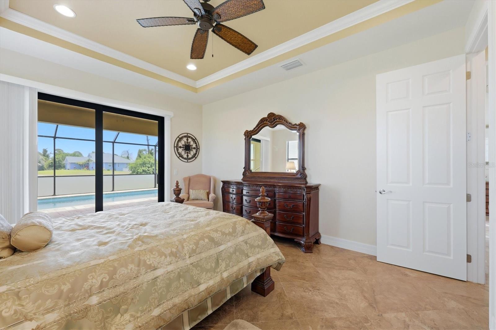 ROTONDA SANDS - Residential