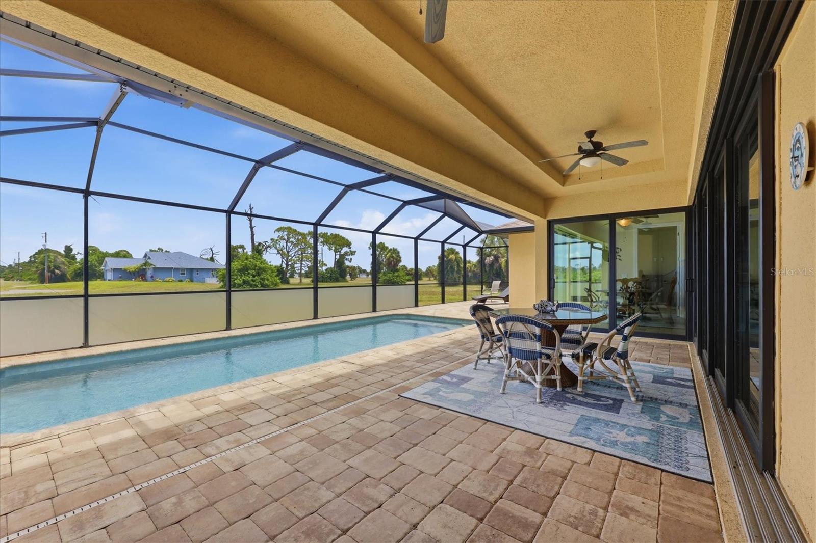 ROTONDA SANDS - Residential