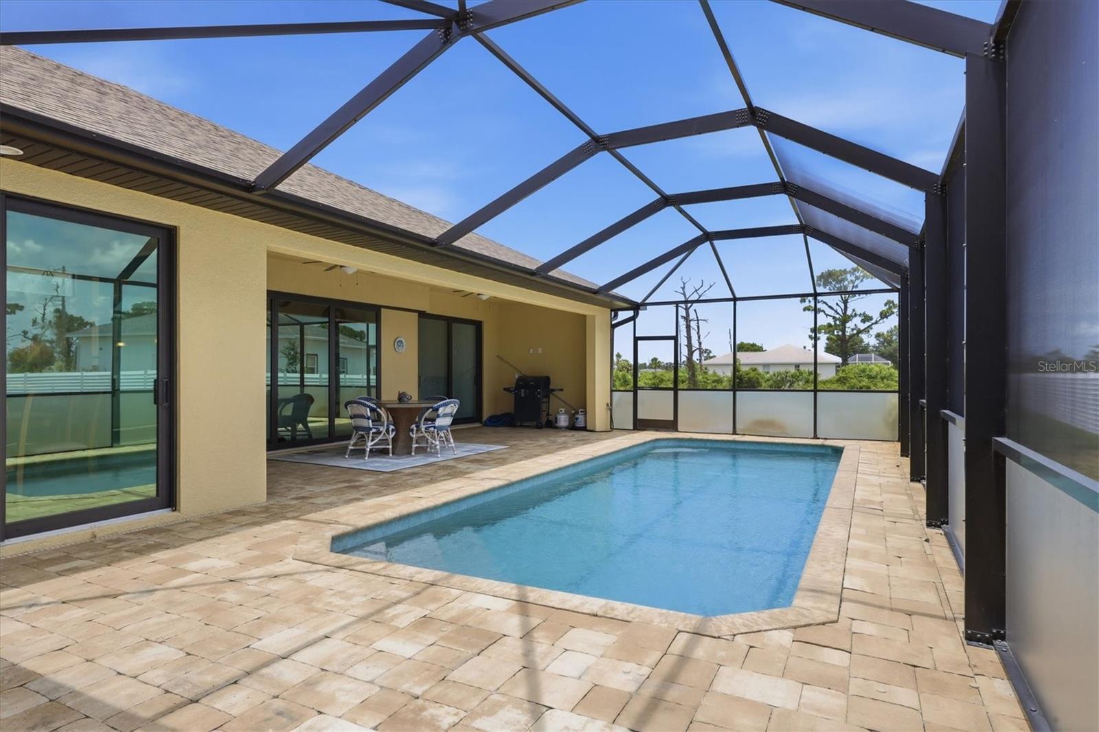 ROTONDA SANDS - Residential