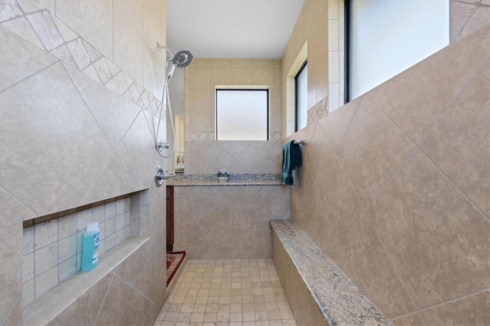 ROTONDA SANDS - Residential