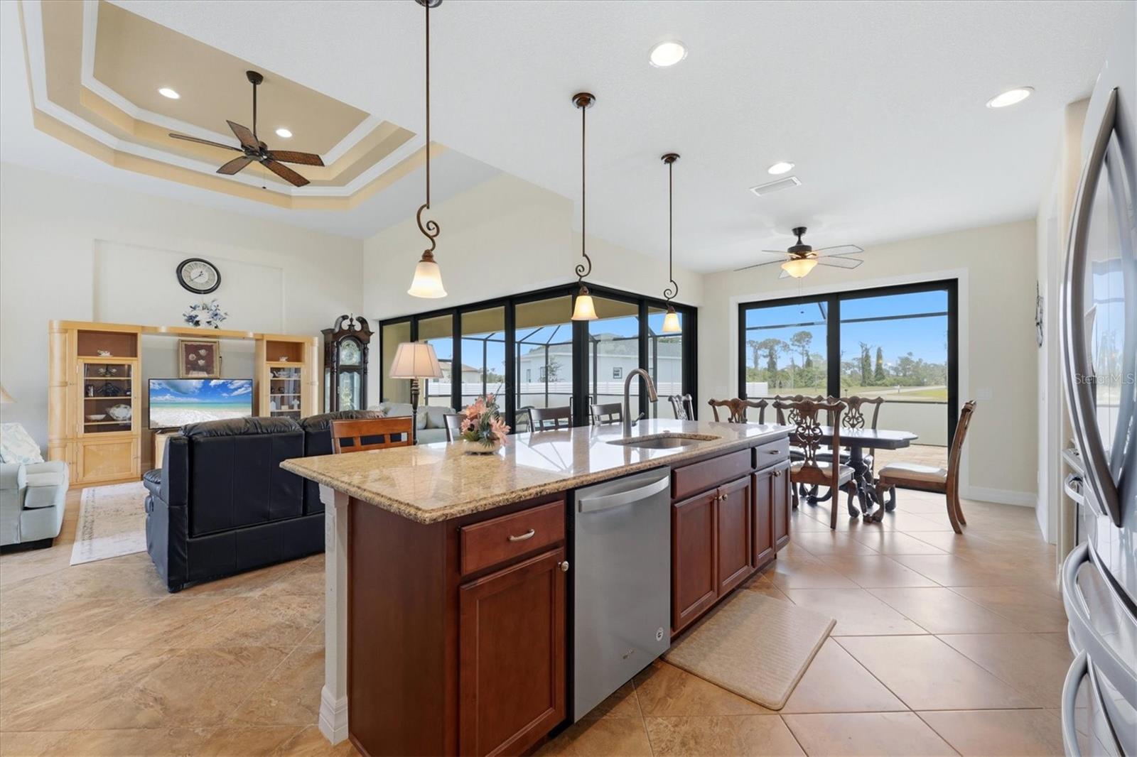 ROTONDA SANDS - Residential