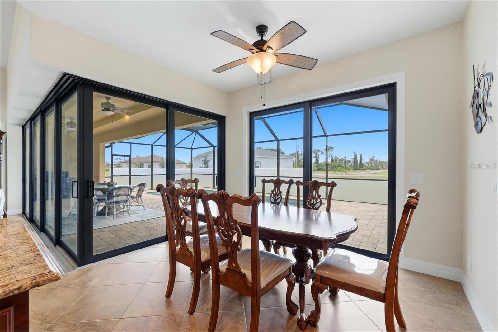 ROTONDA SANDS - Residential